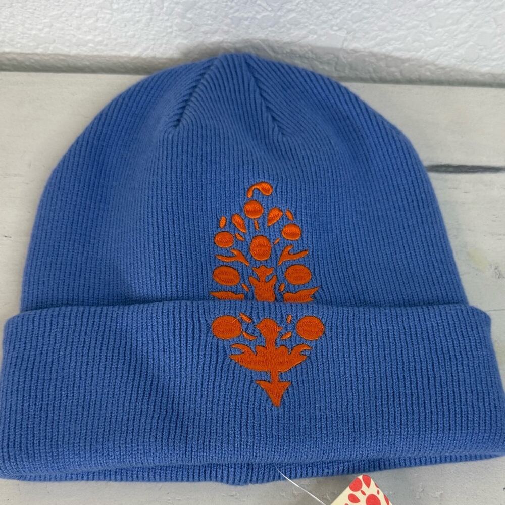 NWT Free People Movement Iconic Buti Blue Knit Beanie with Orange Design Casual